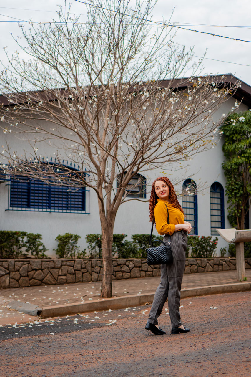 Calça Xadrez Camisa Amarela Mostarda