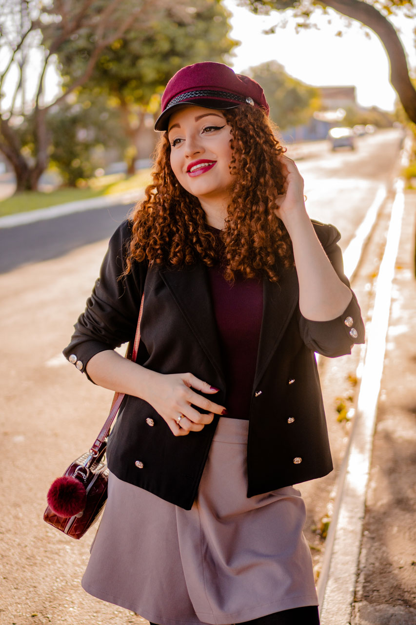 Look Inverno Preto e Vinho