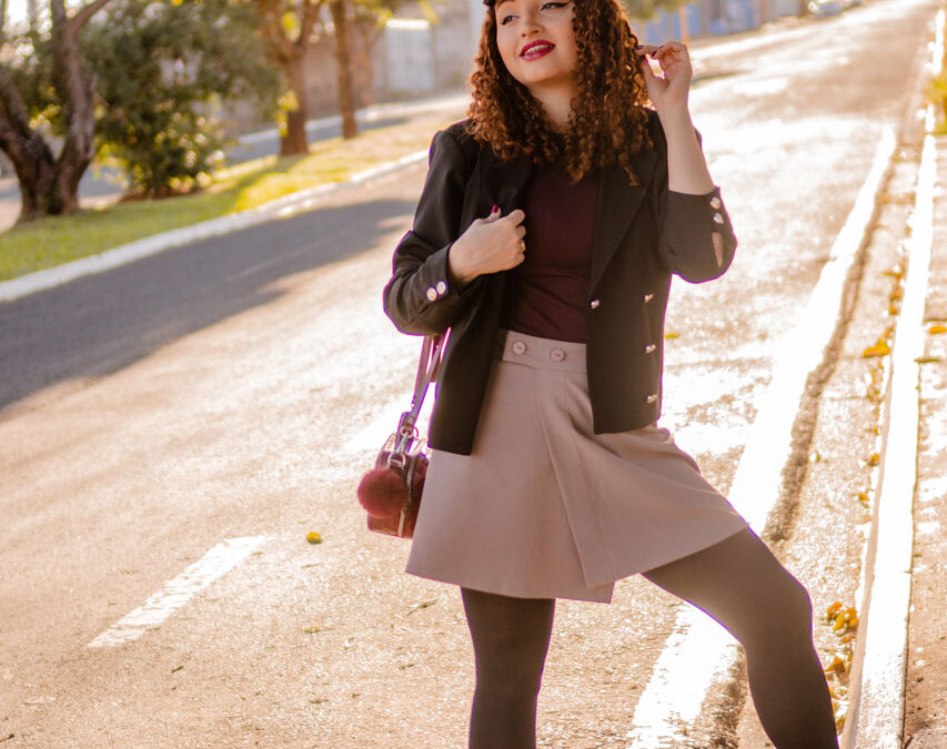 Look de Inverno Vinho com Preto